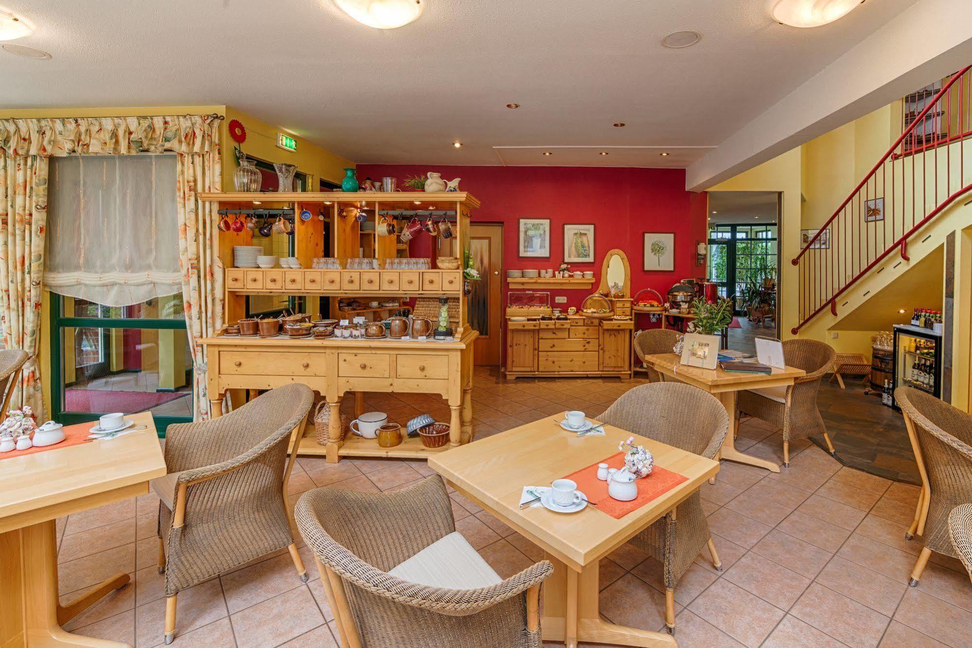 Hotel Garni Nussbaumhof อึคเคอริทซ์ ภายนอก รูปภาพ