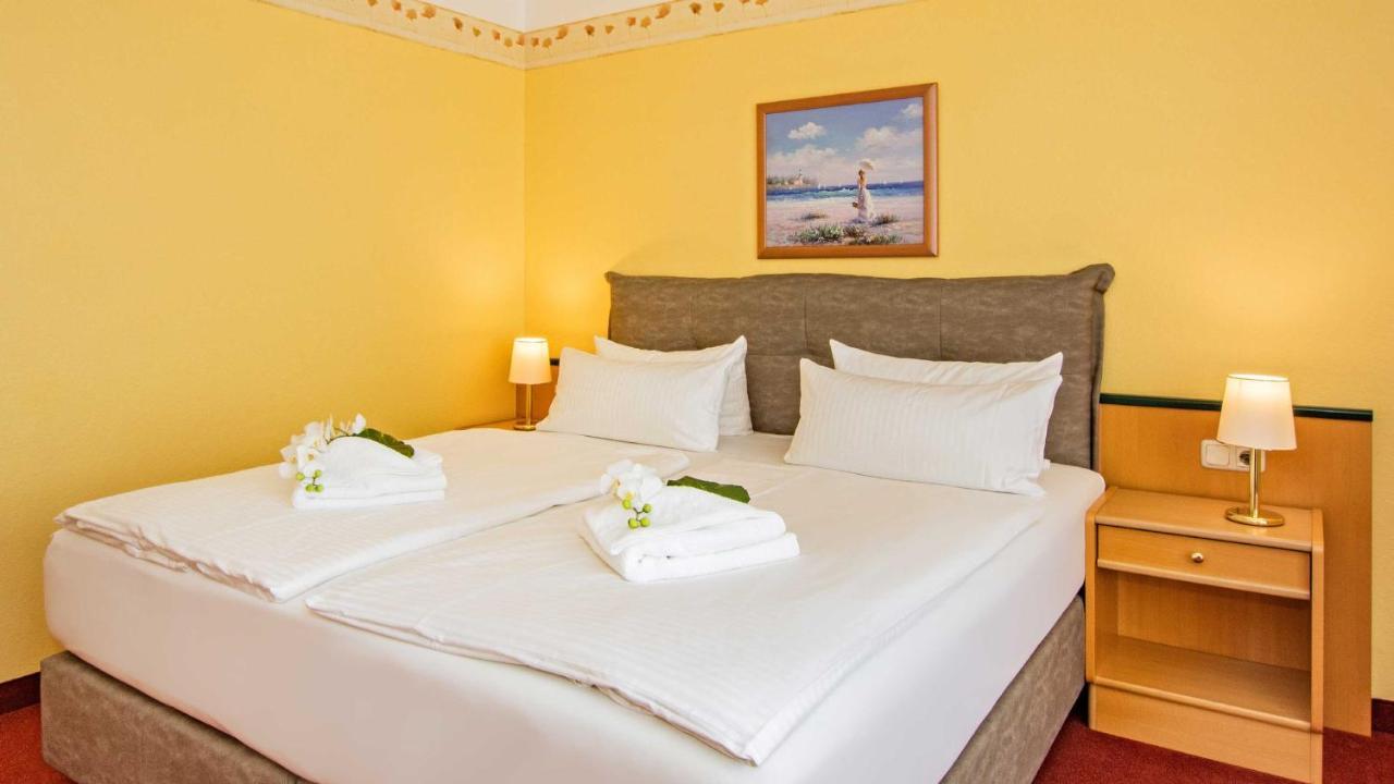 Hotel Garni Nussbaumhof อึคเคอริทซ์ ภายนอก รูปภาพ