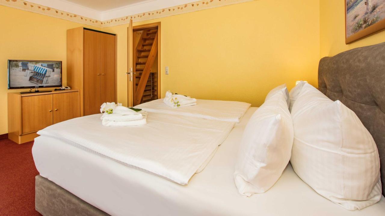 Hotel Garni Nussbaumhof อึคเคอริทซ์ ภายนอก รูปภาพ