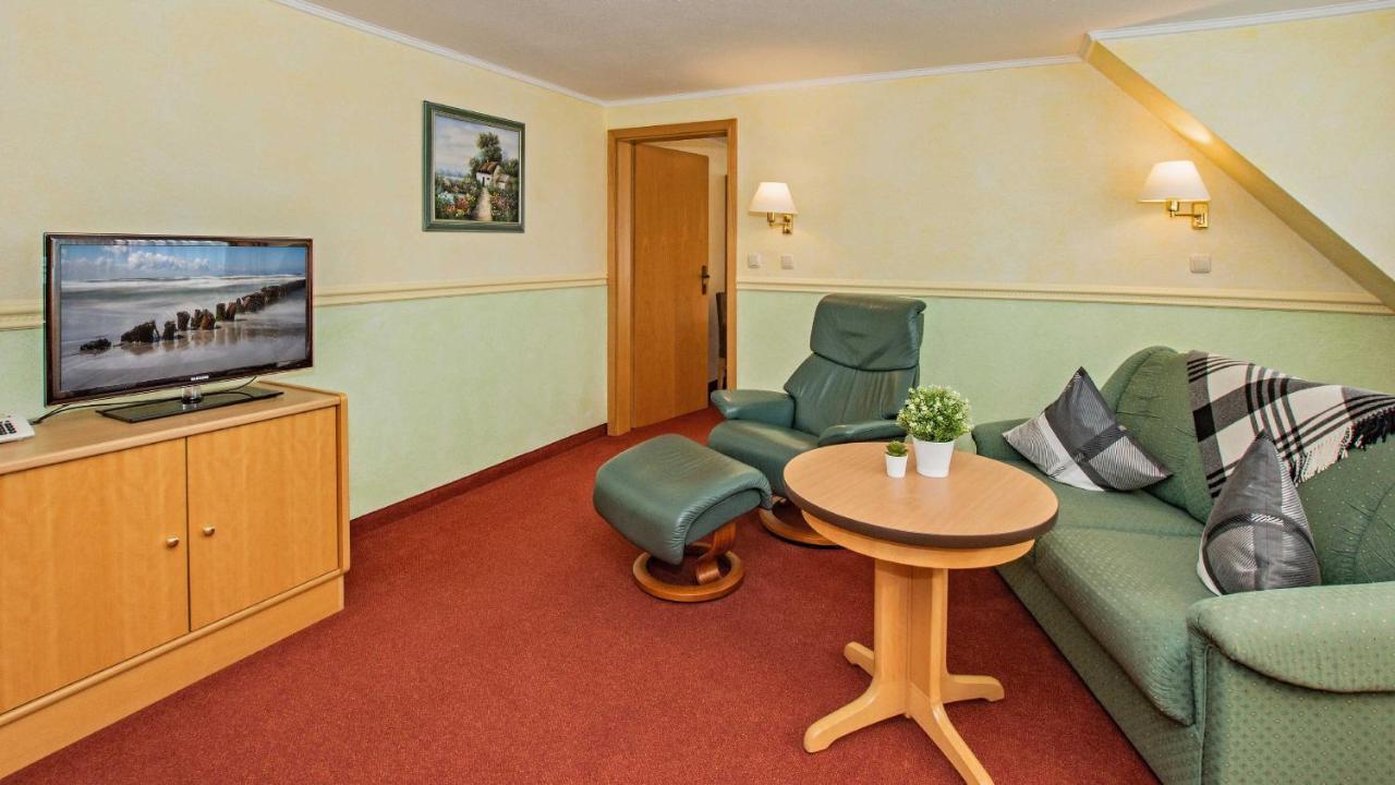 Hotel Garni Nussbaumhof อึคเคอริทซ์ ภายนอก รูปภาพ